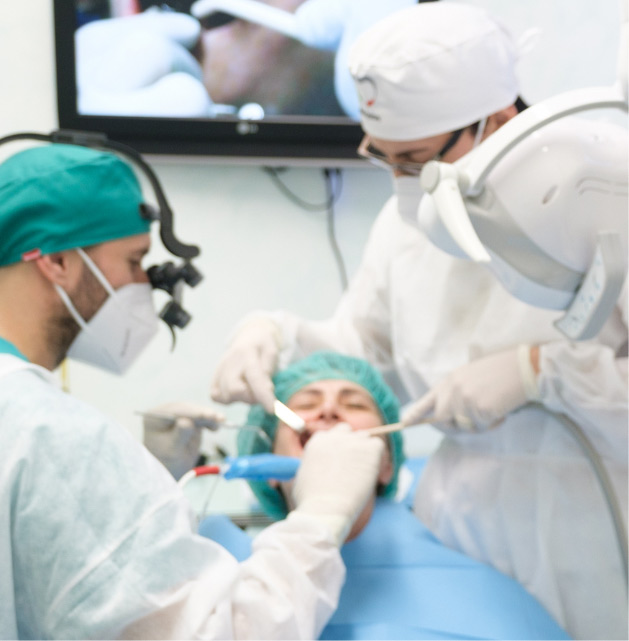 Chirurgia orale | Servizi | Studio Dentistico Banzi a Pieve di Cento (BO)