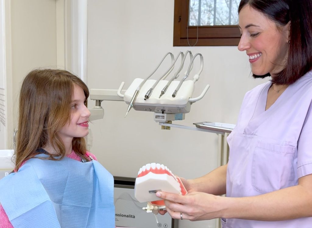 Ortodonzia trasparente bambini: una scelta moderna e comoda 1 Ortodonzia trasparente bambini
