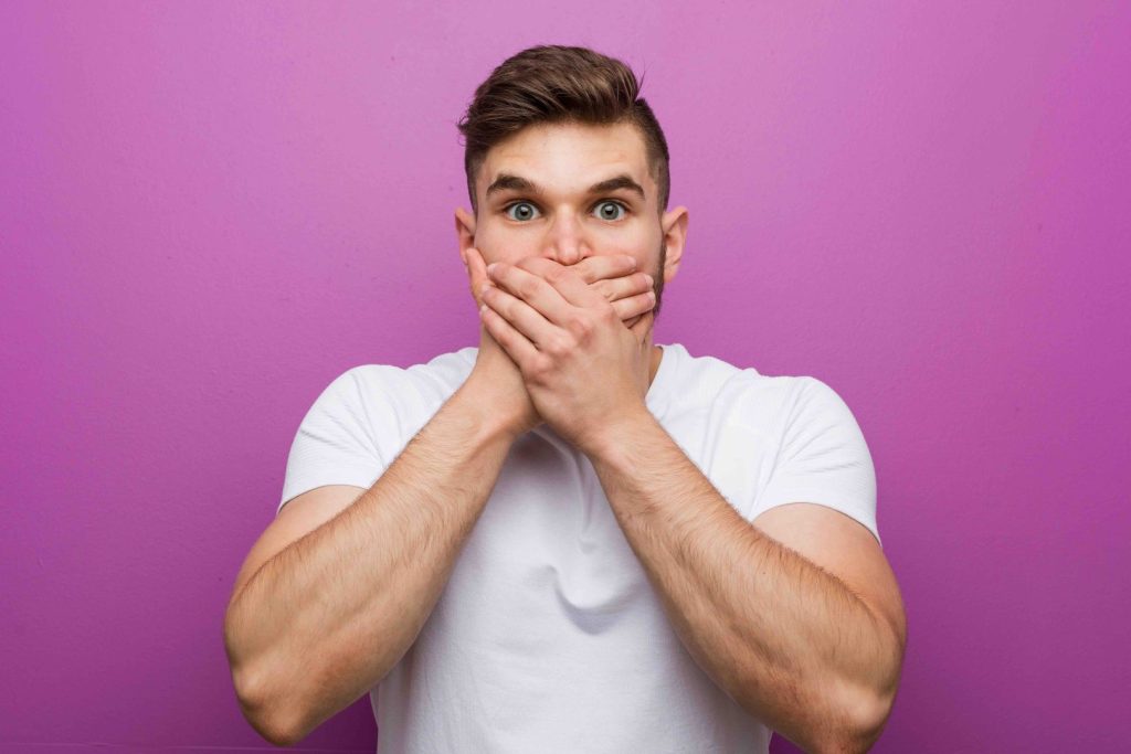 Cosa fare se cade un dente permanente da adulto: i comportamenti da adottare 1 Cosa fare se cade un dente